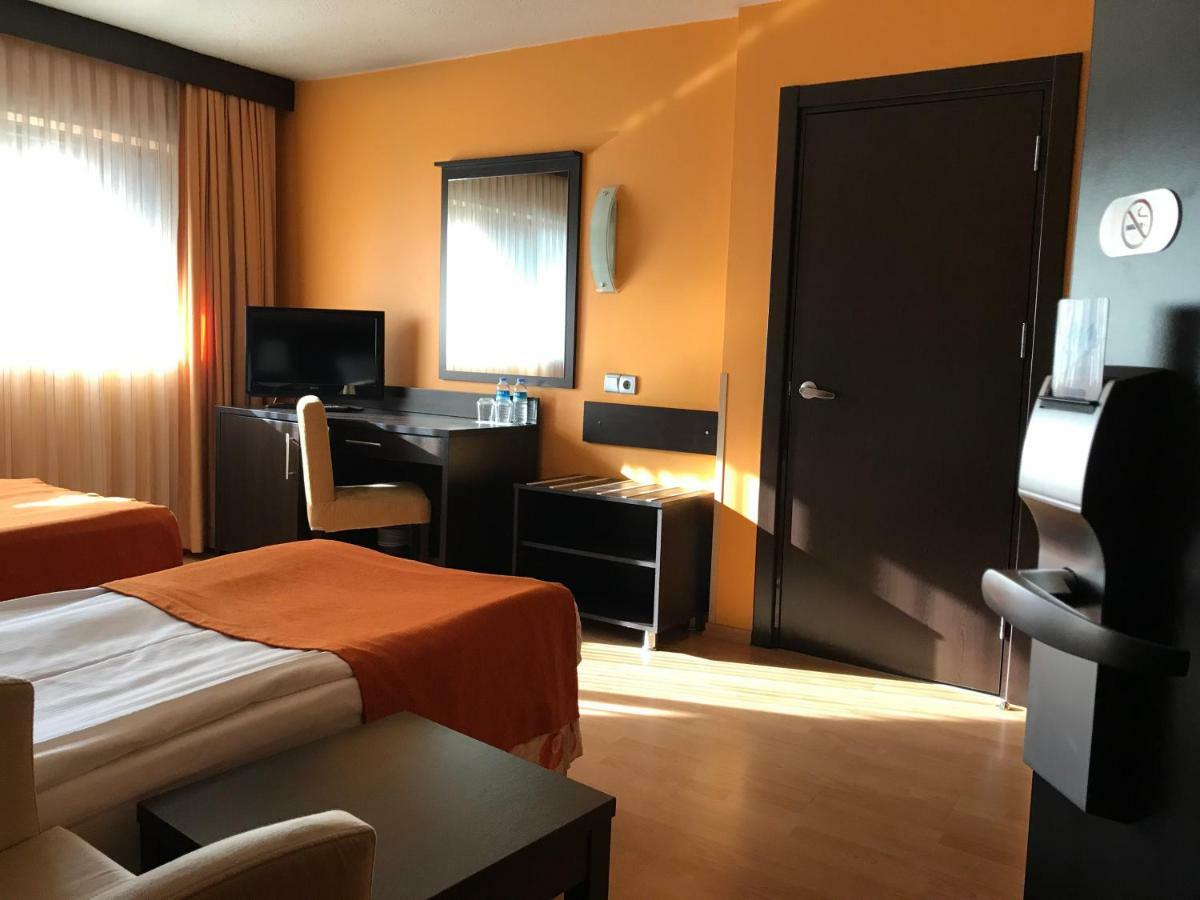 Mim Hotel Istanboel Buitenkant foto