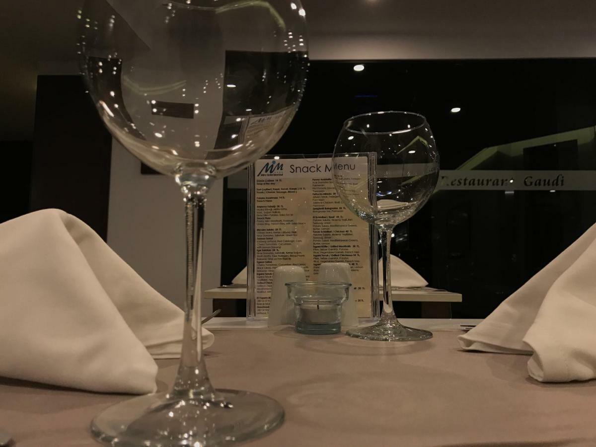 Mim Hotel Istanboel Buitenkant foto